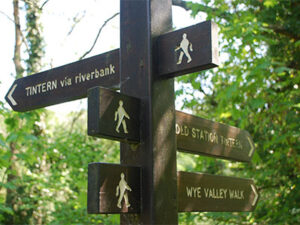 Tintern & Brokweir - Wye Valley Holidays